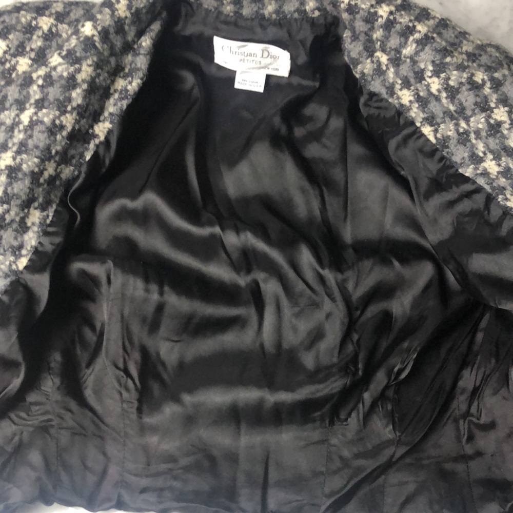 Christian Dior petites tweed Black,White and gray Houndstooth Jacket Size XS - Picture 9 of 10